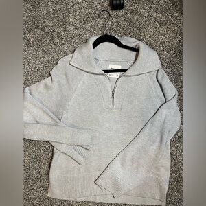 Abercrombie Women's Knit 1/4 Zip Sweater Size Medium